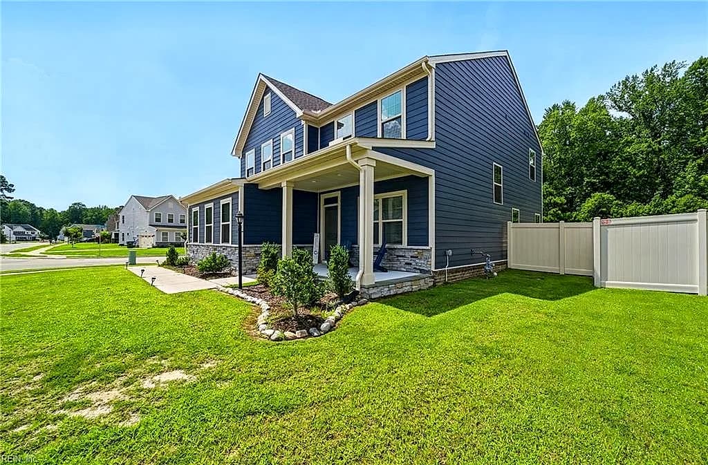 401 Patriots Walke DR, SUFFOLK VA 23434 - Photo 4