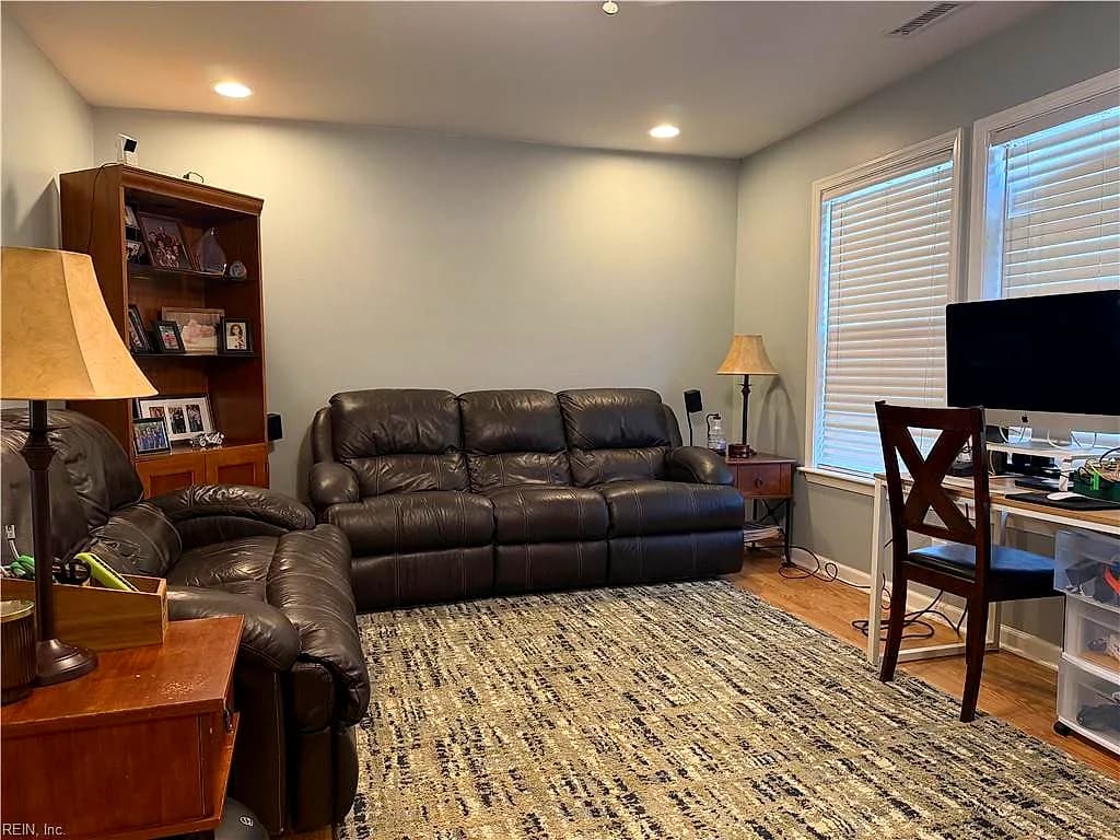 3057 Breslaw CT, VIRGINIA BEACH VA 23453 - Photo 3