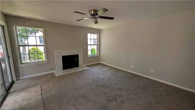 12912 Daybreak CIR, NEWPORT NEWS VA 23602 thumb 3