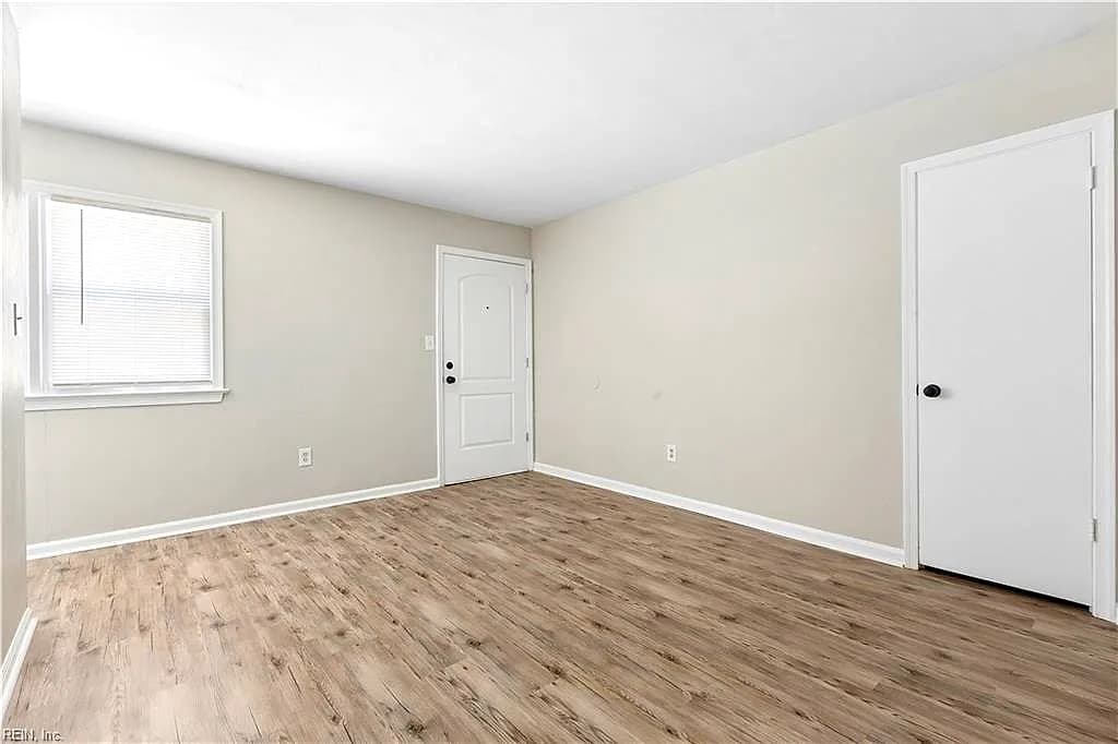 2709 Azalea Garden RD #D2, NORFOLK VA 23513 - Photo 4