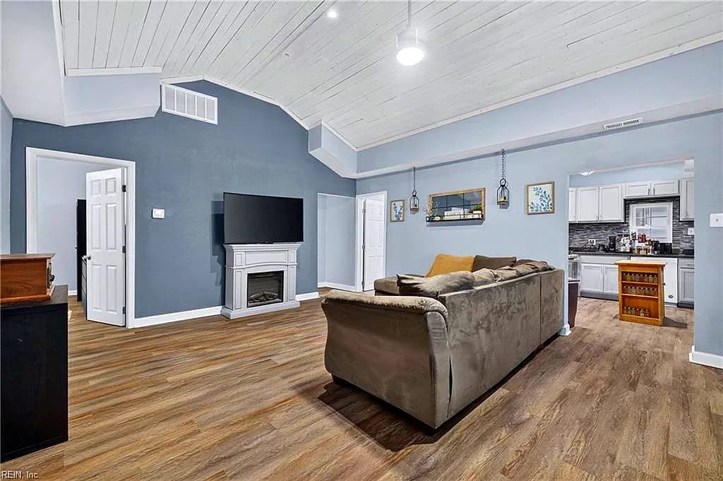 9454 Hickory ST, NORFOLK VA 23503 - Photo 4