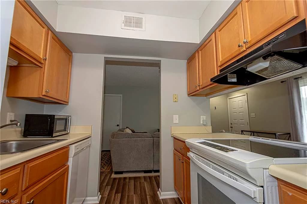 1220 Indian RD, VIRGINIA BEACH VA 23451 thumb 11
