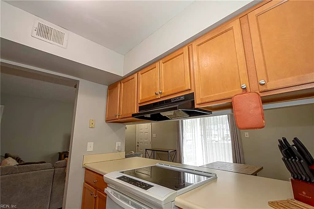 1220 Indian RD, VIRGINIA BEACH VA 23451 thumb 10