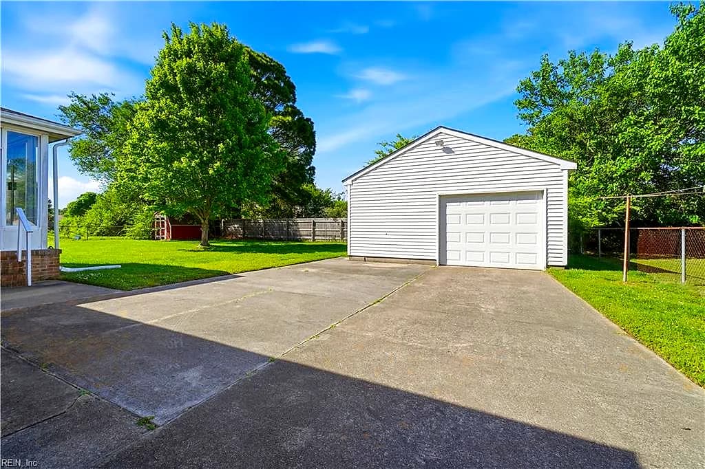 4710 Hatton Point RD, PORTSMOUTH VA 23703 thumb 12