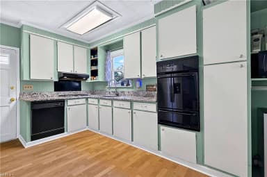 3608 Essex CIR, NORFOLK VA 23513 thumb 7