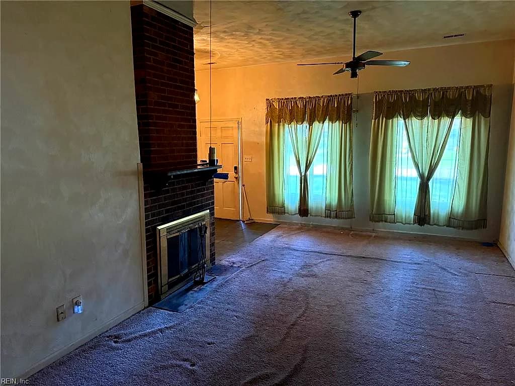 230 Longmeadow DR, NEWPORT NEWS VA 23601 - Photo 3