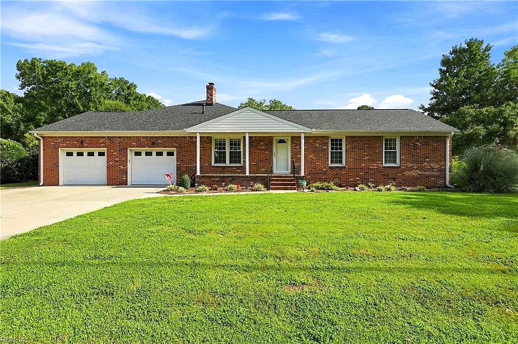 213 Britwell DR, CHESAPEAKE VA 23322 - Photo 2