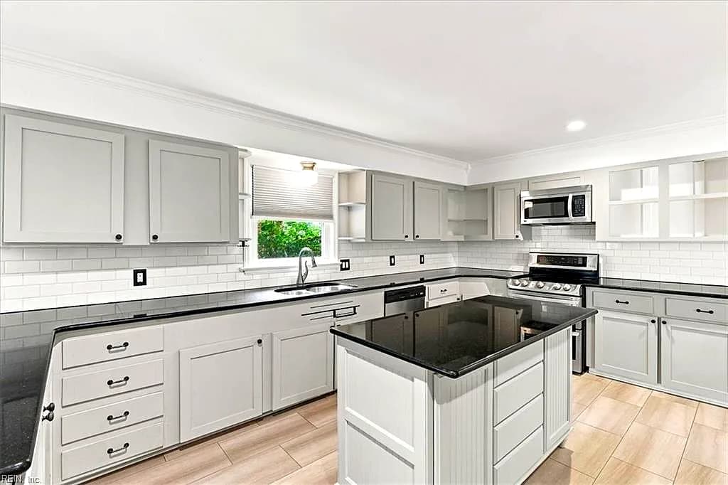 3040 Edinburgh DR, VIRGINIA BEACH VA 23452 thumb 12