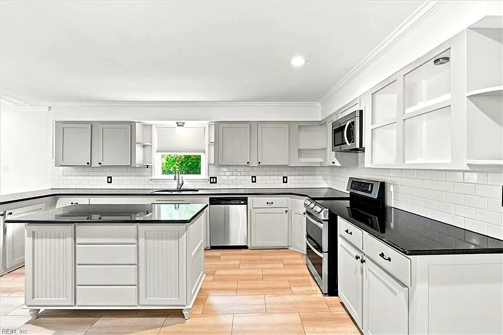 3040 Edinburgh DR, VIRGINIA BEACH VA 23452 thumb 10