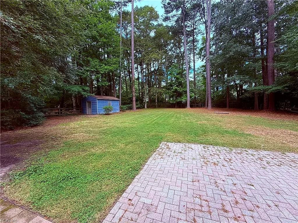 205 Longwood DR, NEWPORT NEWS VA 23606 - Photo 4