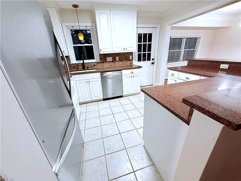 205 Longwood DR, NEWPORT NEWS VA 23606 thumb 10
