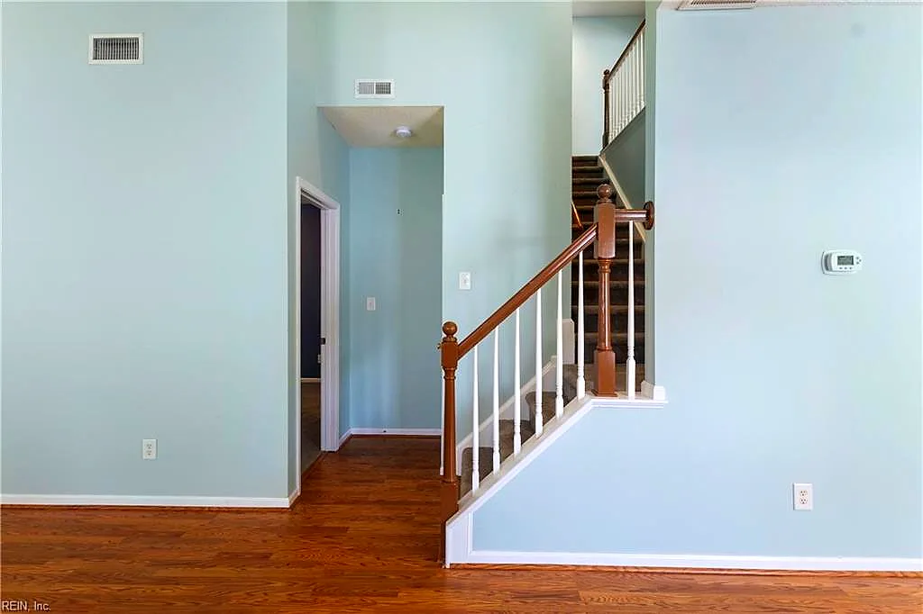 103 Kevin CT, YORKTOWN VA 23692 thumb 9