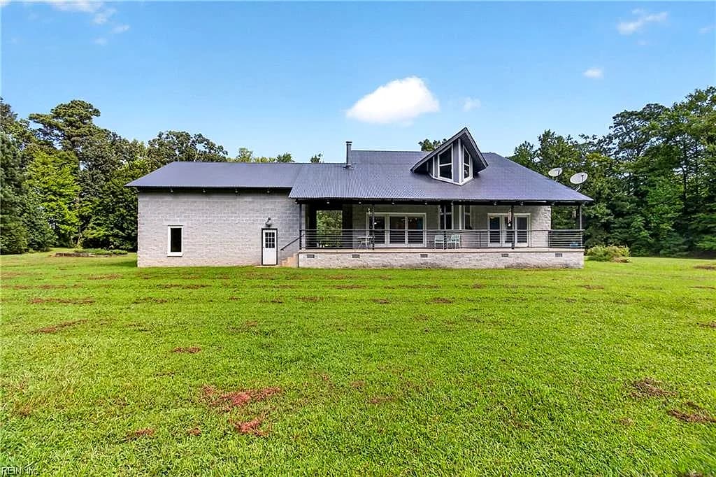 2985 Indian Creek RD, VIRGINIA BEACH VA 23457 - Photo 5