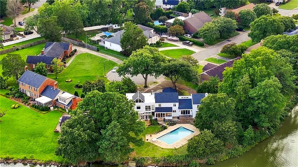 3604 Harding DR, CHESAPEAKE VA 23321 - Photo 5