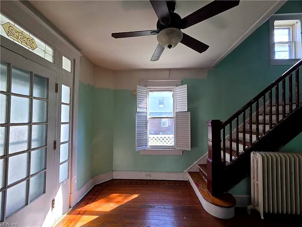 232 53rd ST, NEWPORT NEWS VA 23607 - Photo 3