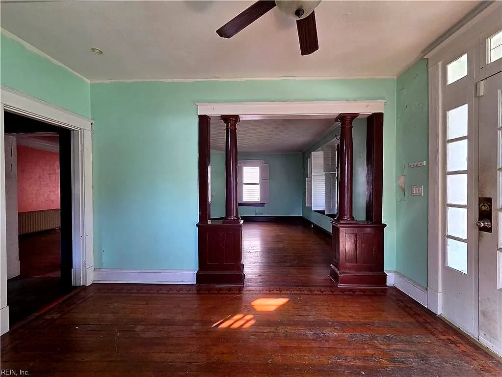 232 53rd ST, NEWPORT NEWS VA 23607 - Photo 4