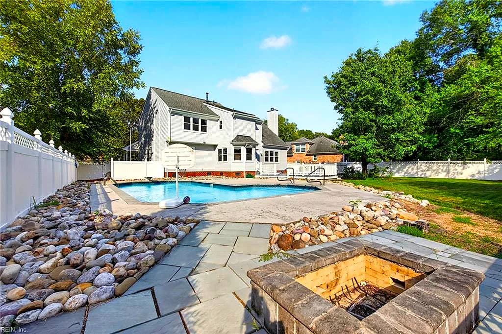 619 Bartell DR, CHESAPEAKE VA 23322 thumb 12