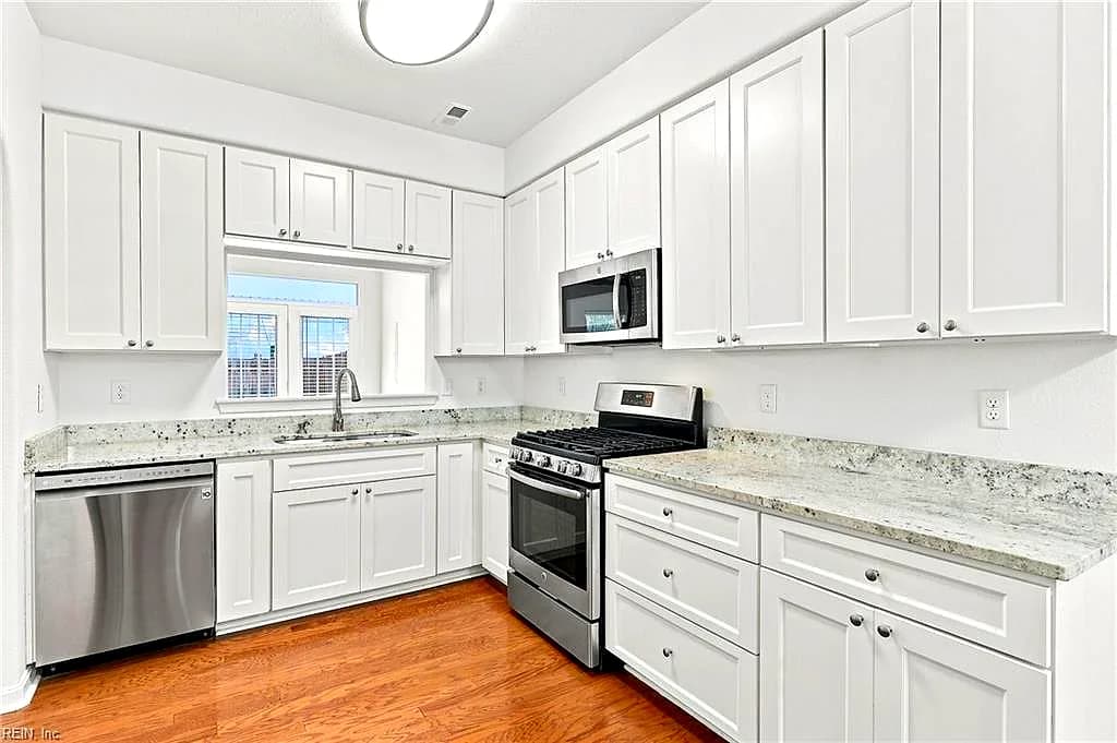 2617 Hartley ST, VIRGINIA BEACH VA 23456 - Photo 4
