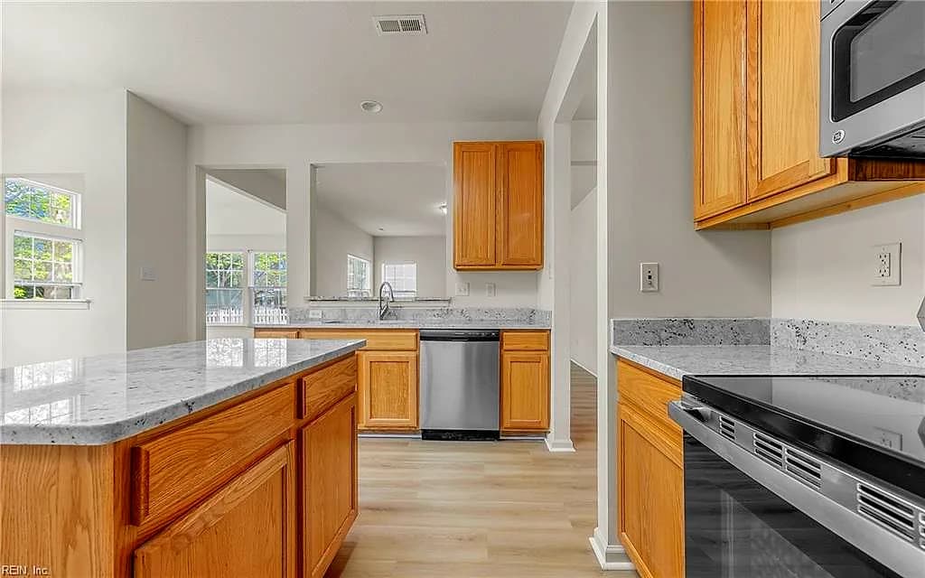 310 Canaan CIR, SUFFOLK VA 23435 thumb 12