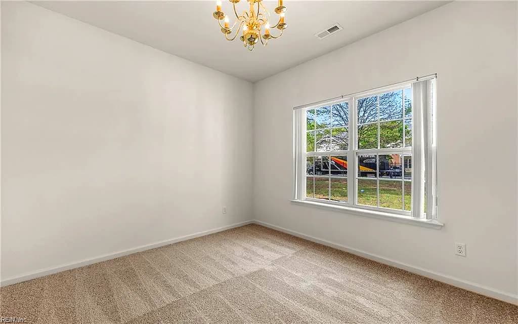 310 Canaan CIR, SUFFOLK VA 23435 thumb 8