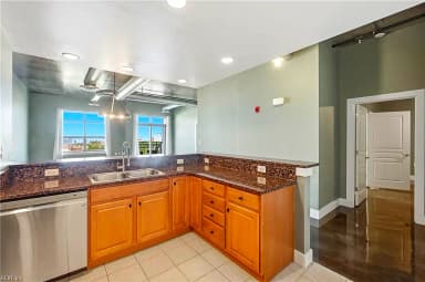 123 College PL #806, NORFOLK VA 23510 thumb 3
