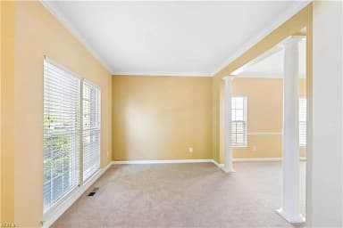 9741 Plaskett Forest LN, LORTON VA 22079 thumb 5