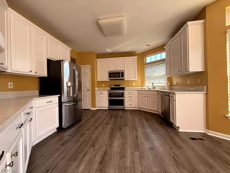 9741 Plaskett Forest LN, FAIRFAX VA 22030 thumb 7