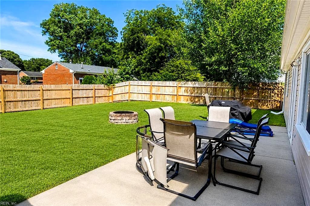 727 Michelle Drive DR, NEWPORT NEWS VA 23601 thumb 6
