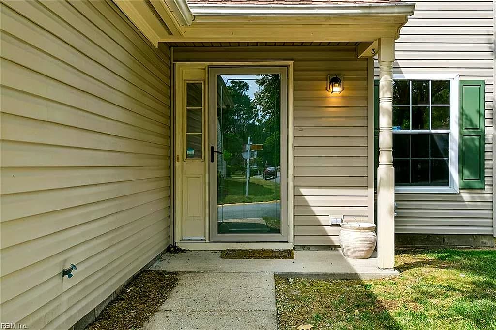 701 Stone CV, NEWPORT NEWS VA 23609 thumb 8