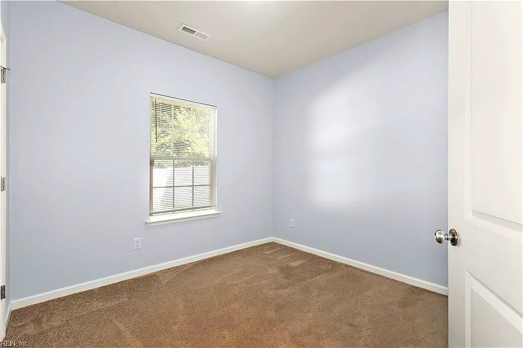 121 American WAY, SUFFOLK VA 23434 thumb 12