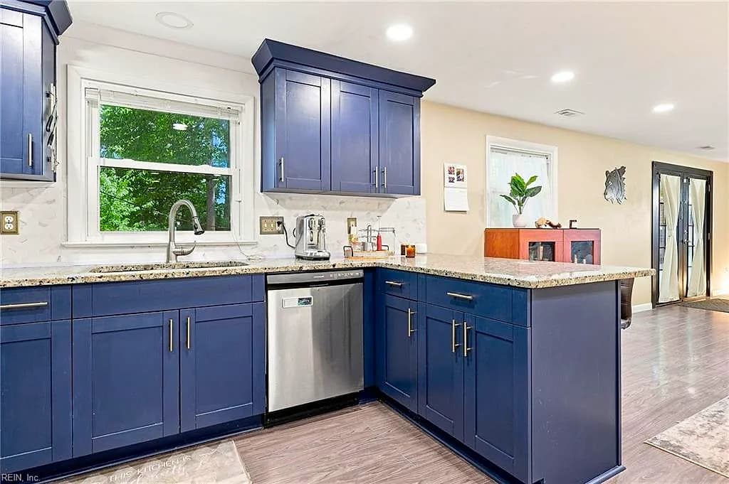 1041 Dulcie AVE, VIRGINIA BEACH VA 23455 thumb 12