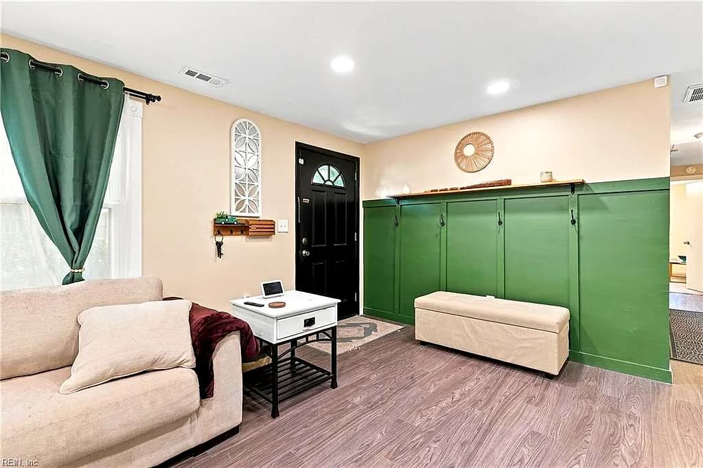 1041 Dulcie AVE, VIRGINIA BEACH VA 23455 thumb 6