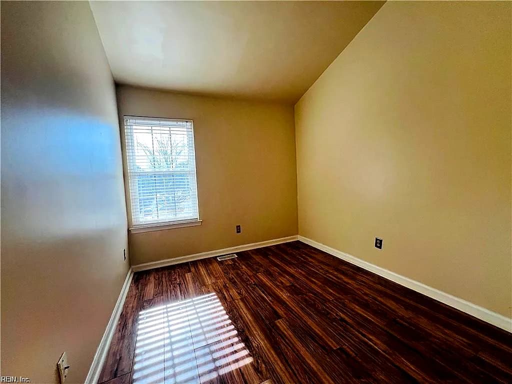 12904 Daybreak CIR, NEWPORT NEWS VA 23602 thumb 12