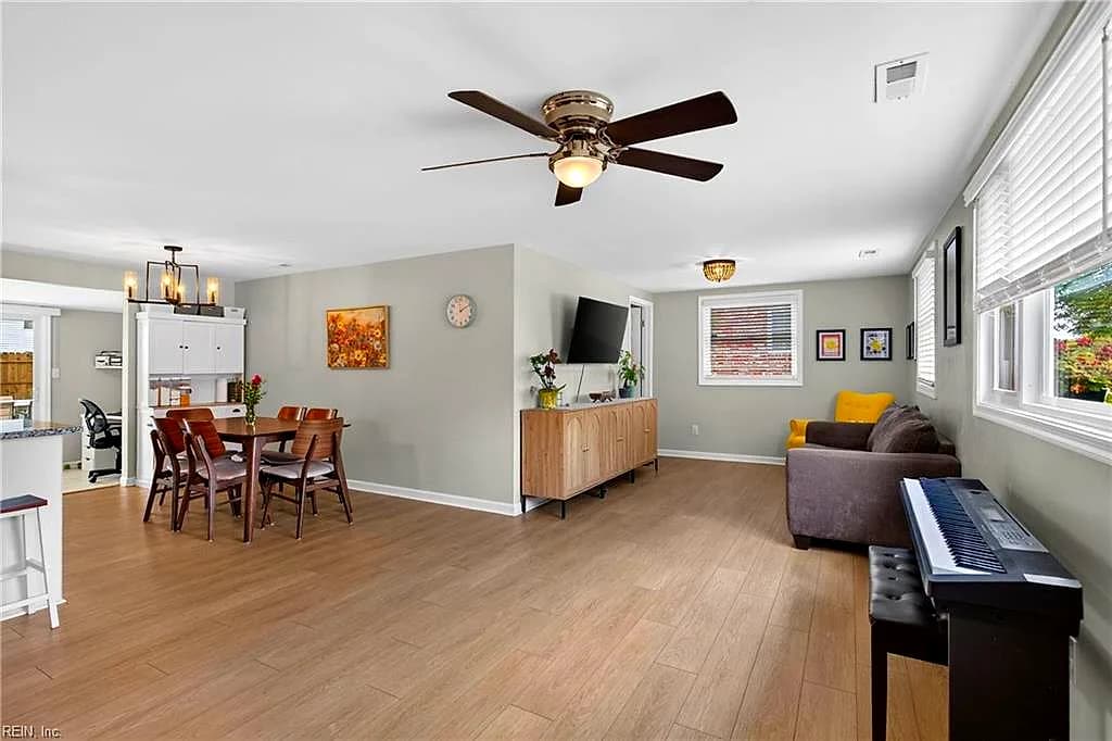 1919 Seward DR, HAMPTON VA 23663 - Photo 5