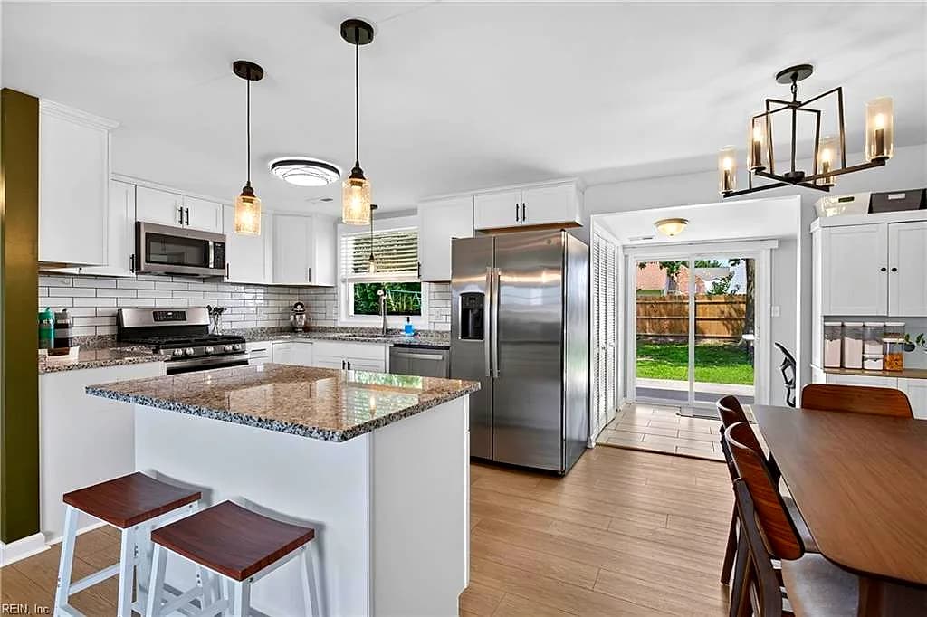 1919 Seward DR, HAMPTON VA 23663 thumb 9