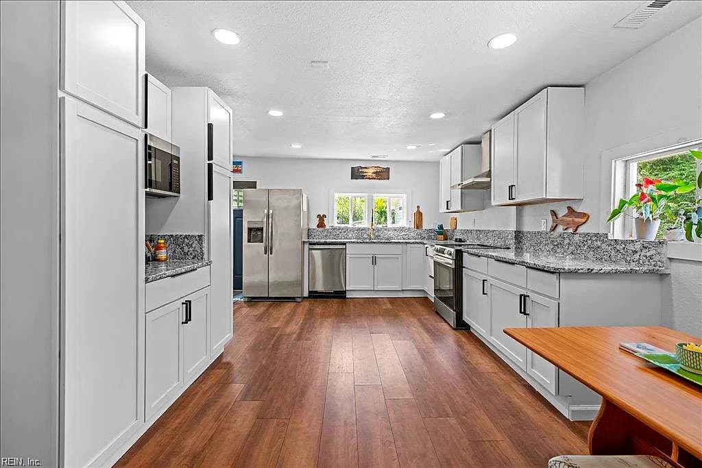 427 Linden AVE, SUFFOLK VA 23434 thumb 9