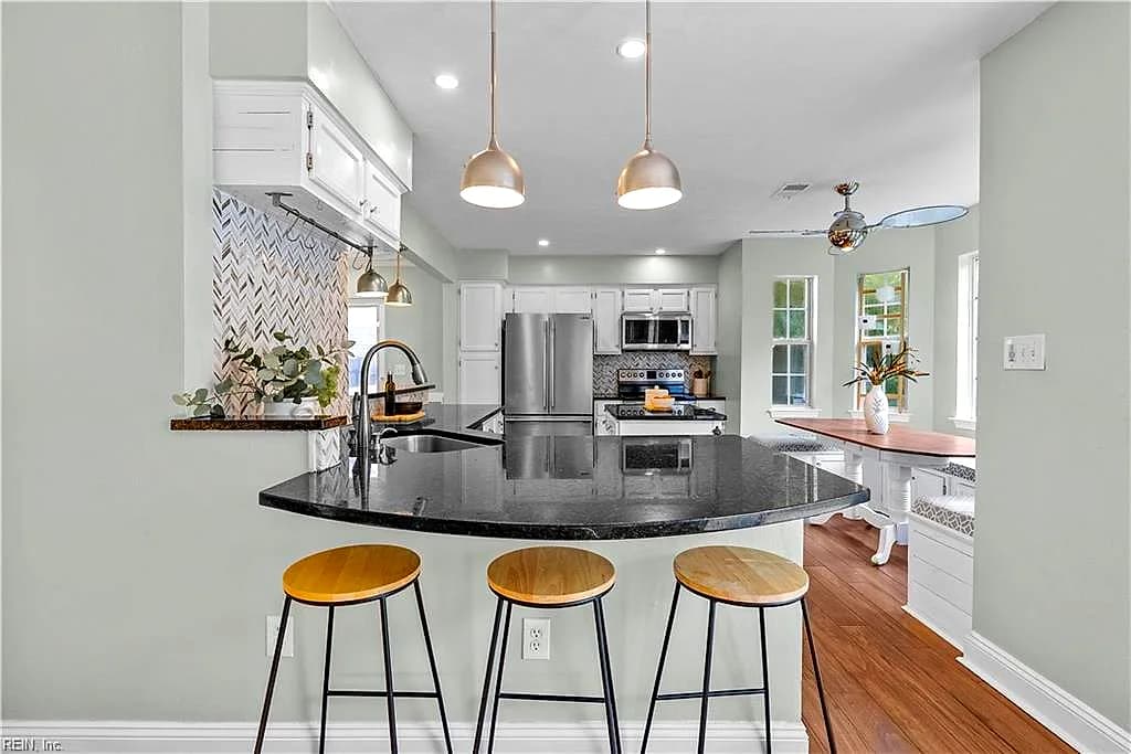 2581 Buyrn CIR, VIRGINIA BEACH VA 23453 thumb 7