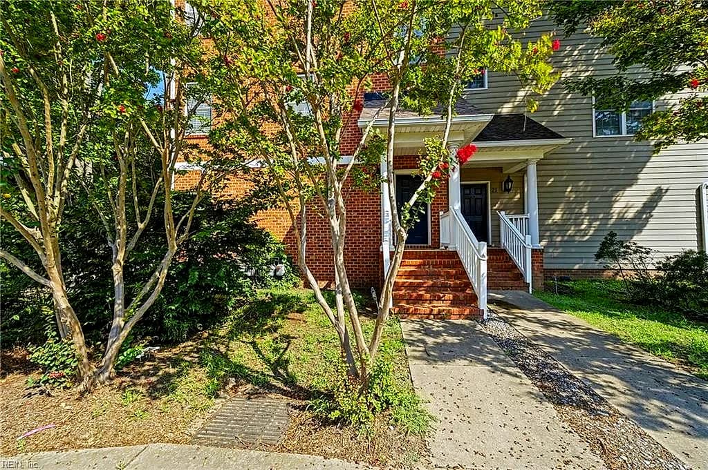 23 Miles Cary MEWS, HAMPTON VA 23669 - Photo 3