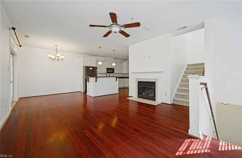 23 Miles Cary MEWS, HAMPTON VA 23669 - Photo 5