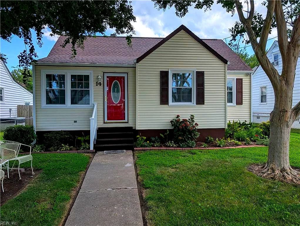 14 Plaza DR, HAMPTON VA 23669 - Main photo