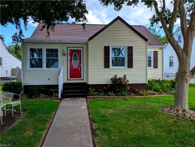 14 Plaza DR, HAMPTON VA 23669 thumb 1