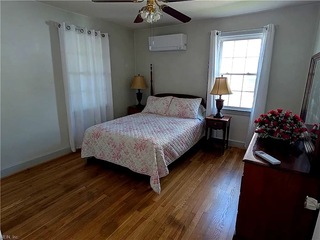 14 Plaza DR, HAMPTON VA 23669 thumb 9