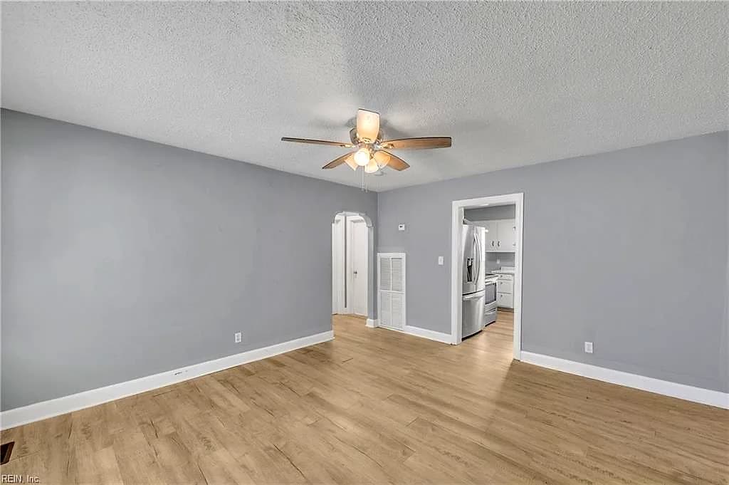 1228 Commerce AVE, CHESAPEAKE VA 23324 thumb 10