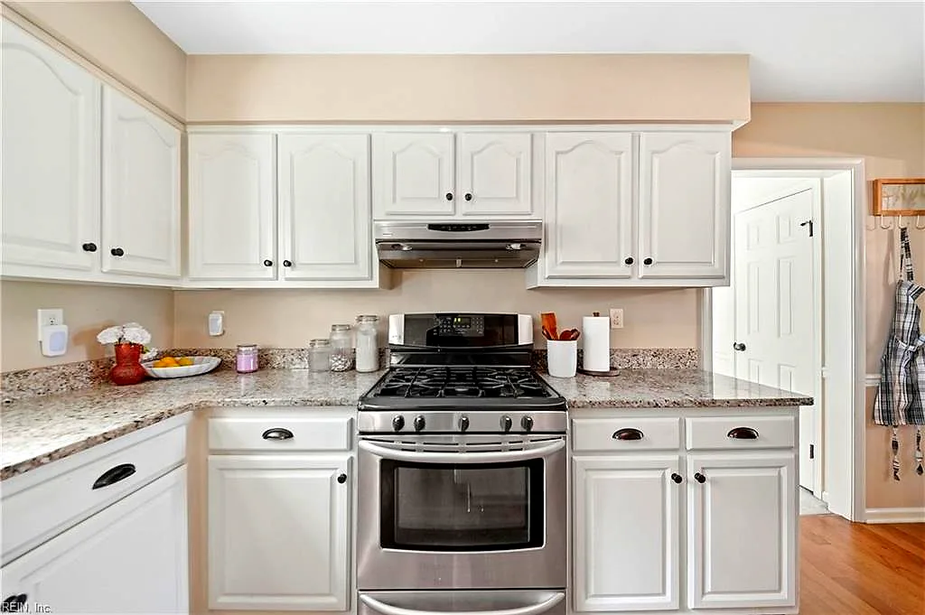 1509 Dedham CIR, VIRGINIA BEACH VA 23456 thumb 11