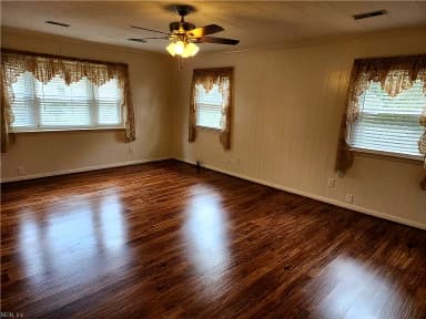809 Burton ST, HAMPTON VA 23666 thumb 9