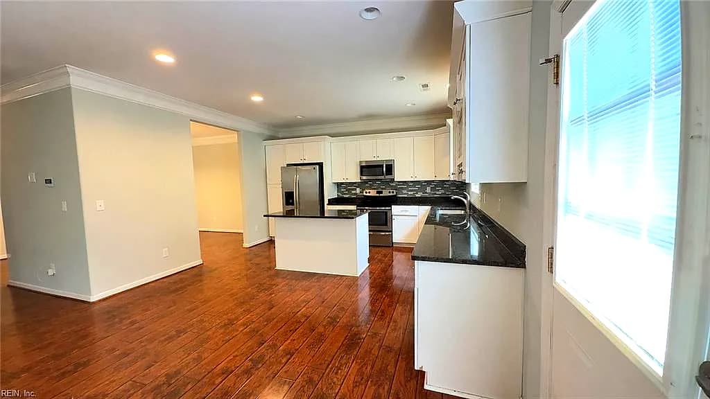 1113 Greenwood ST, NORFOLK VA 23513 - Photo 4