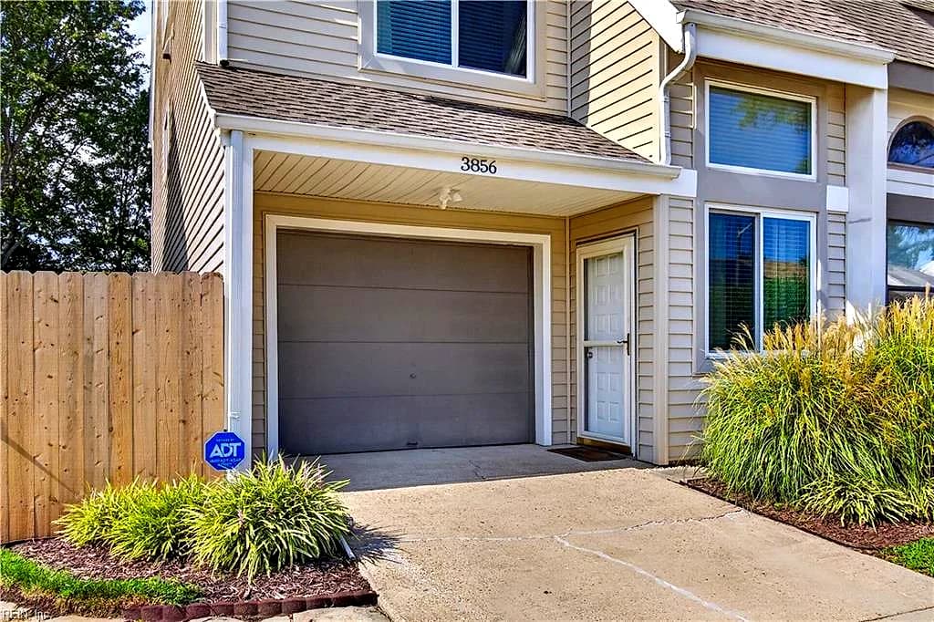 3856 Chimney Creek DR, VIRGINIA BEACH VA 23462 - Photo 2
