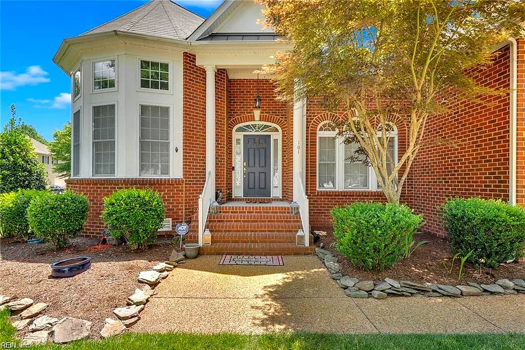 101 Yacht CT, WILLIAMSBURG VA 23185 - Photo 4