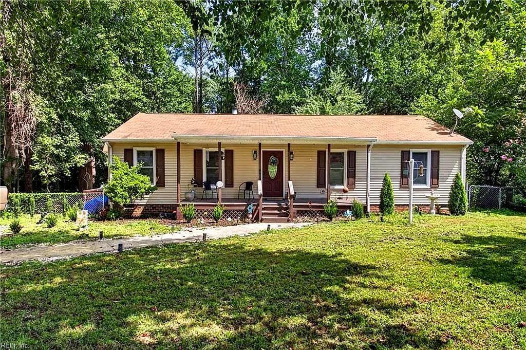 6673 Magnolia Dr DR, GLOUCESTER VA 23061 - Main photo