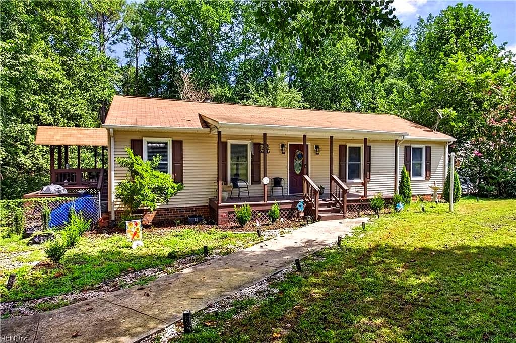 6673 Magnolia Dr DR, GLOUCESTER VA 23061 - Photo 3